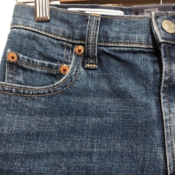 Gap high rise bermuda short size 24 - Picture 2 of 5